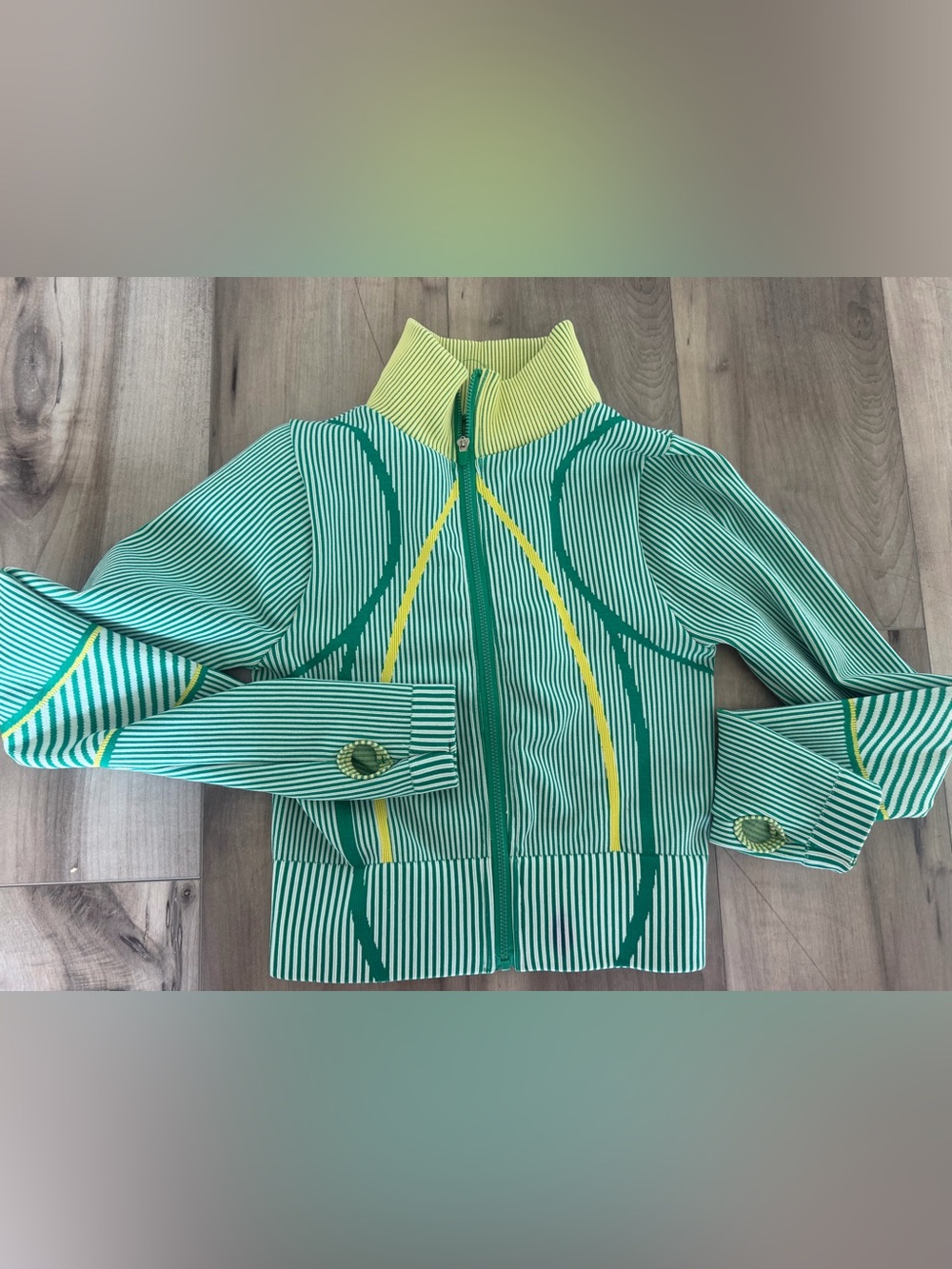 Love Poem Womens Green Stripe cropped Workout Zipper Long Sleeve Top Size S